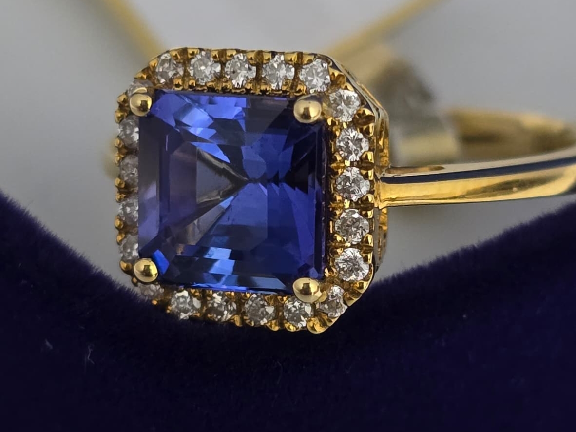 Custom jewellerydesign